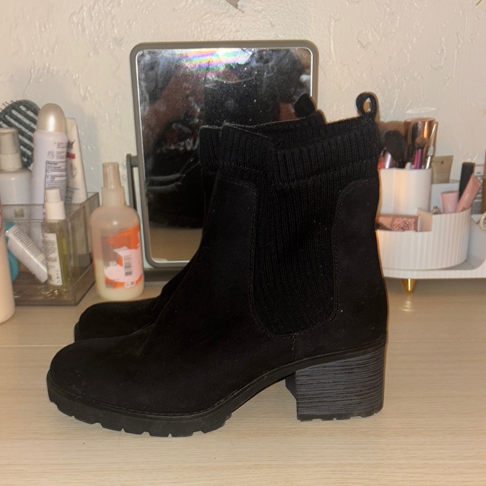 White Mountain Black Ankle Booties